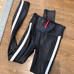 Spanx Leggings with White Stripe
